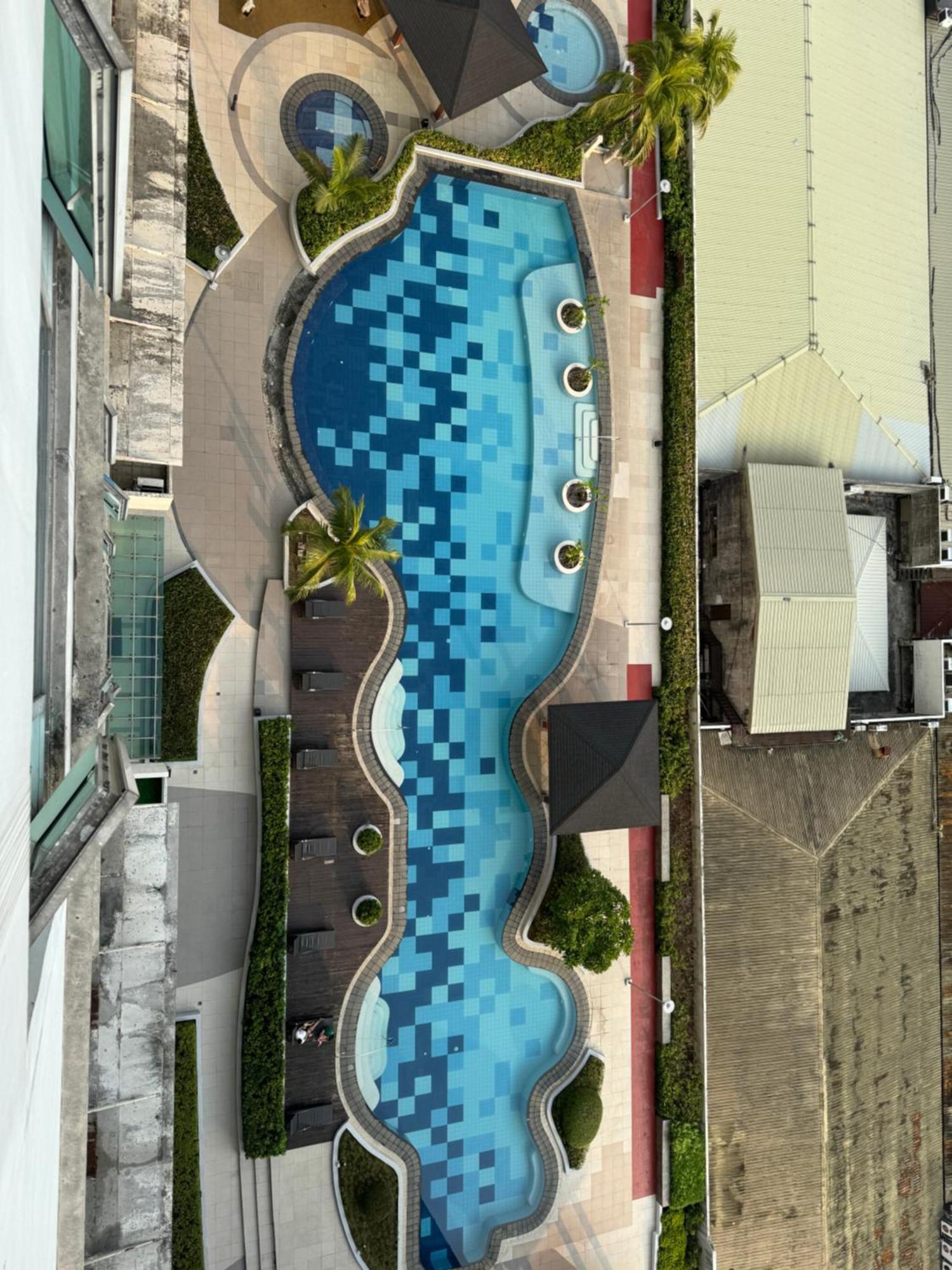 Beacon Makati Condo Free Pool Access Free Wifi 100Mbps & Free Netflix Manila Exterior foto